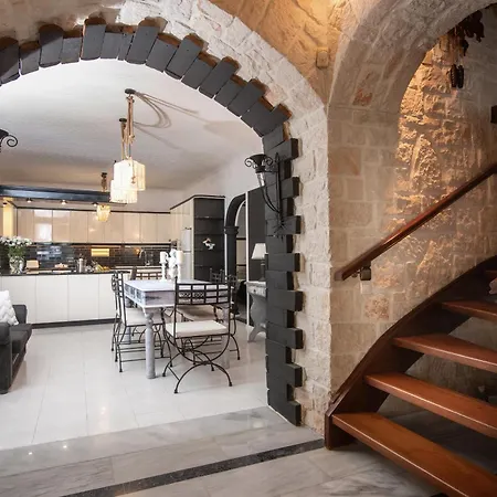 Jps Stone Villa *