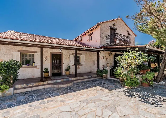 Villa Jps Stone Pandokrátor